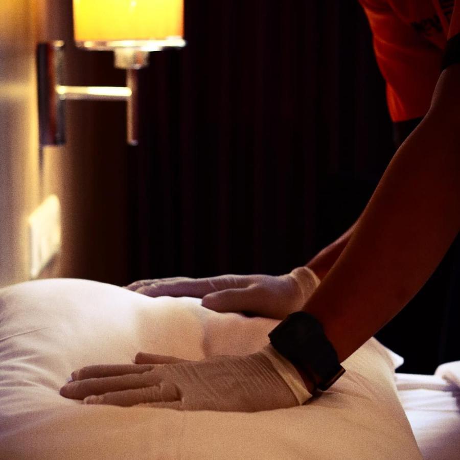 News Hotel Waru Sidoarjo Eksteriør billede